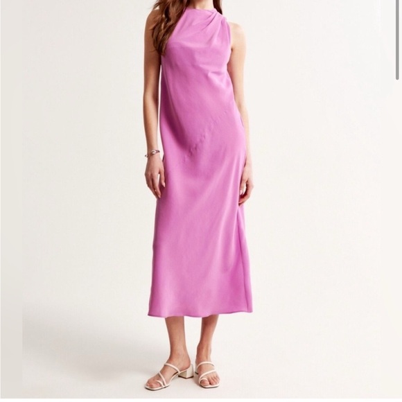Abercrombie & Fitch Dresses & Skirts - Abercrombie & Fitch Lavender Midi Dress
